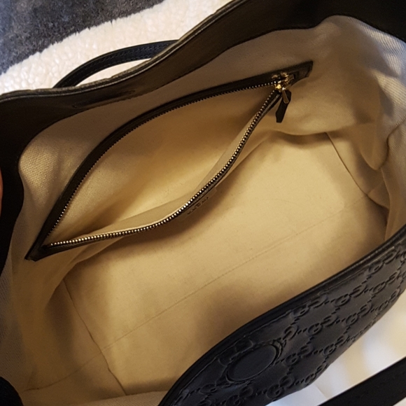 GUCCI Guccissima Bree Top Handle - Picture 6 of 16